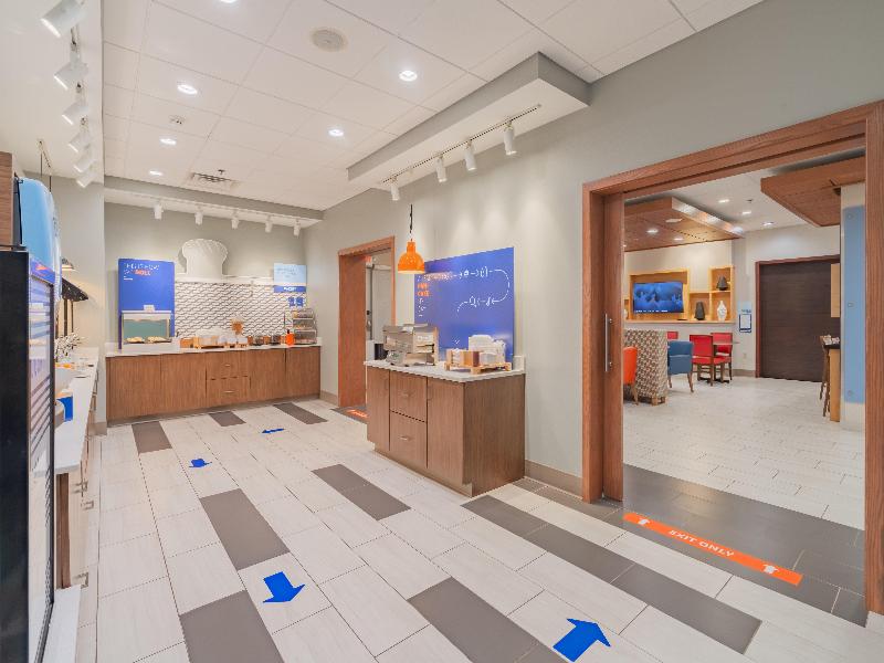Holiday Inn Express Marion