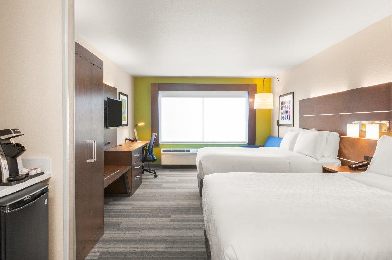 Holiday Inn Express Suites Union Gap Yakima Area image