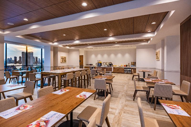 Holiday Inn Express Cartagena Manga image