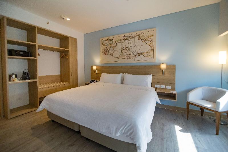 Holiday Inn Express Cartagena Manga image