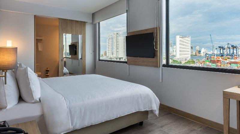 Holiday Inn Express Cartagena Manga image