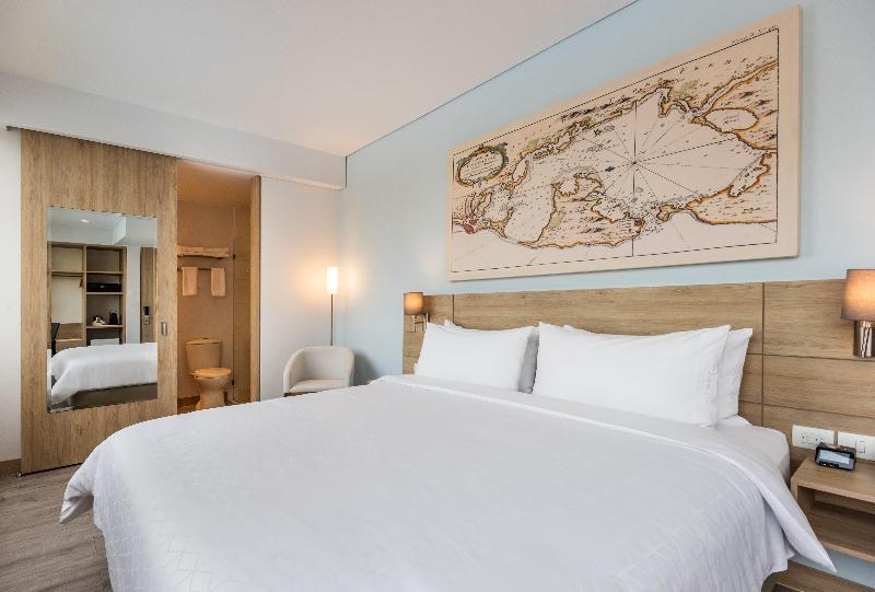 Holiday Inn Express Cartagena Manga image