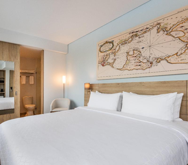 Holiday Inn Express Cartagena Manga image