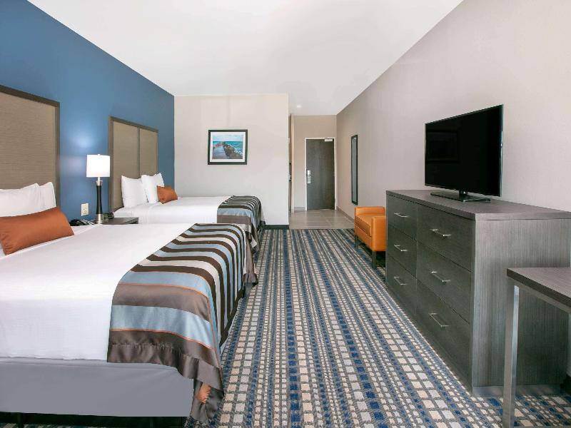 QUADRUPLE Accessible-Two Queen Beds