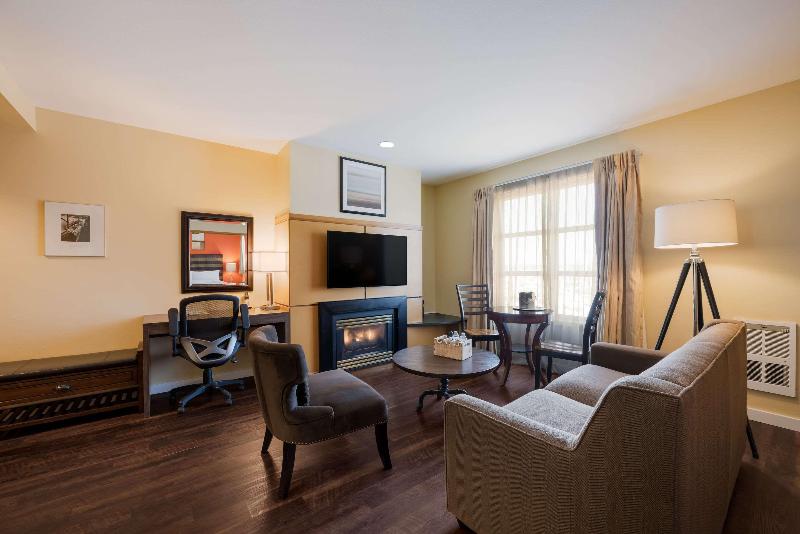 Inn at Port Gardner, an Ascend Hotel Collection Me — photo 157