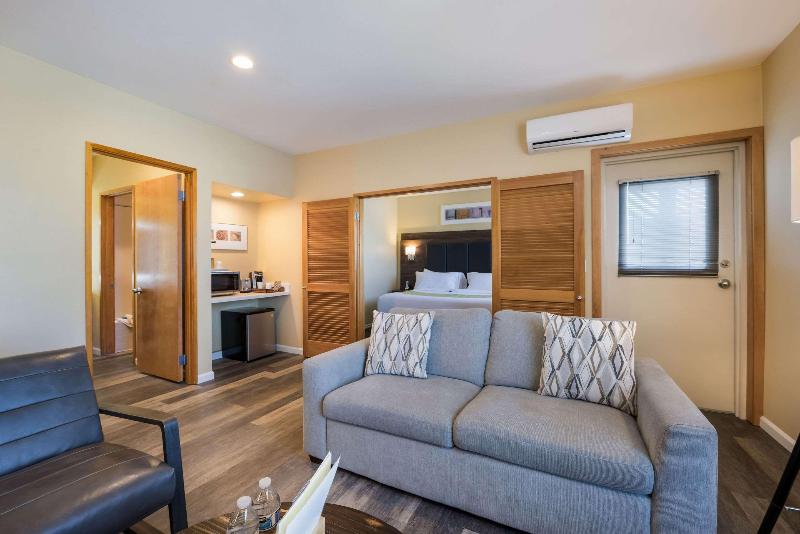 Inn at Port Gardner, an Ascend Hotel Collection Me — photo 172