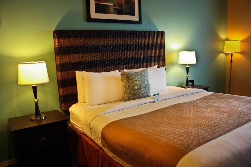 Inn at Port Gardner, an Ascend Hotel Collection Me image