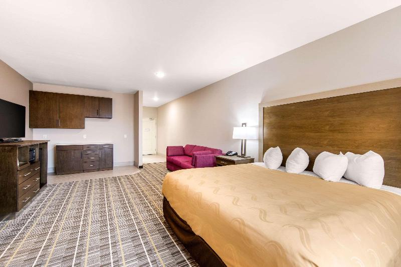 Hotel Quality Inn & Suites Carlsbad Caverns Area