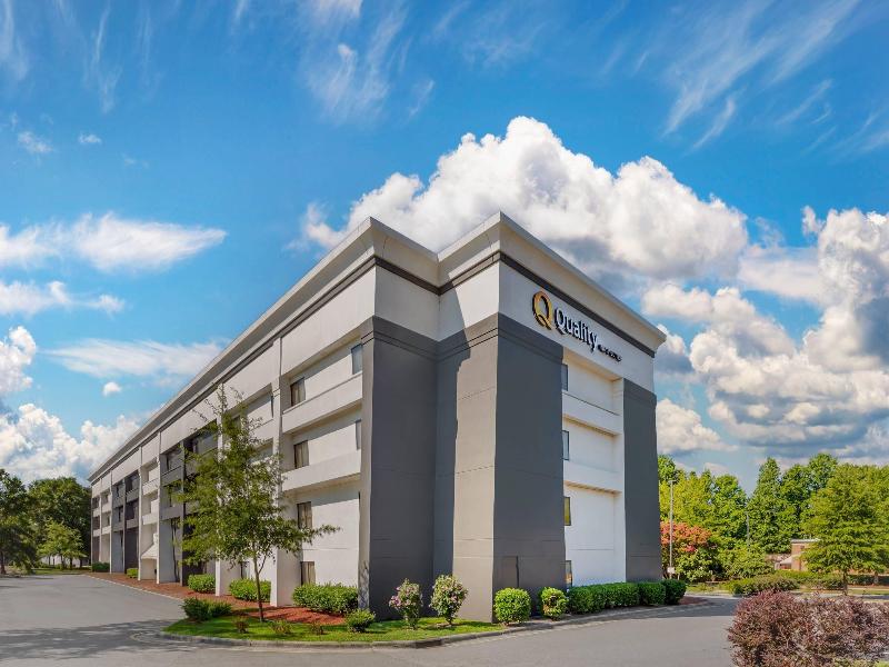 Quality Inn & Suites Raleigh Durham Airport image