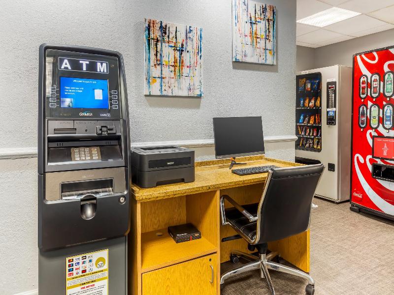 Quality Inn & Suites Raleigh Durham Airport image