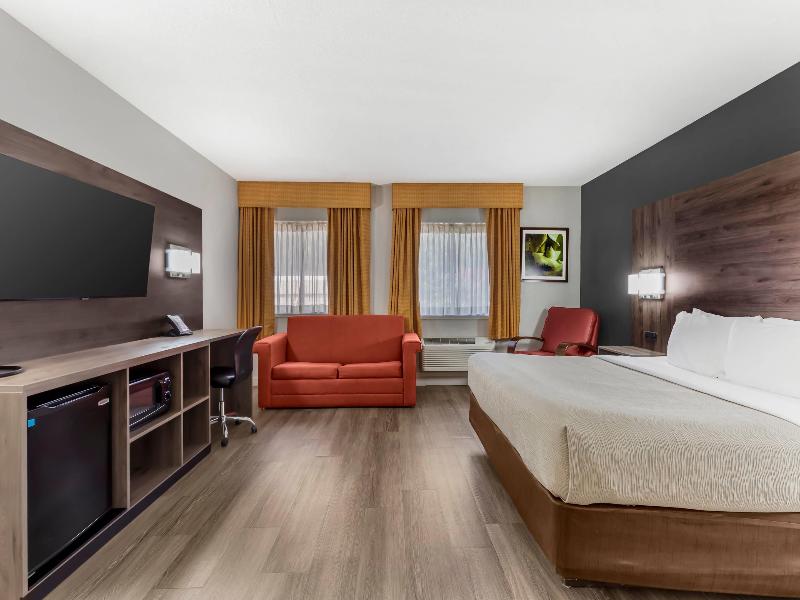 Quality Inn & Suites Raleigh Durham Airport image