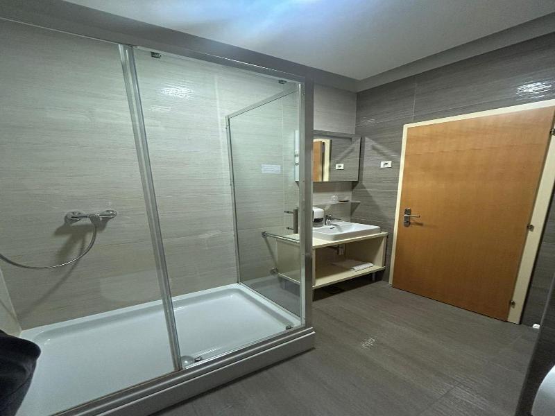 Gallus image