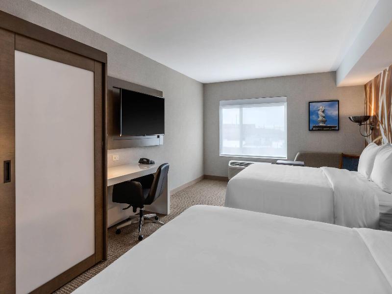 Cambria Hotel West Orange image