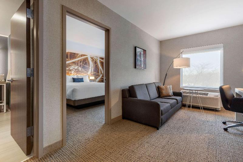 Cambria Hotel West Orange image