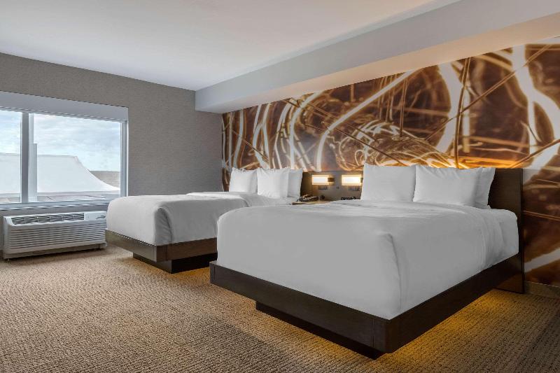 Cambria Hotel West Orange image