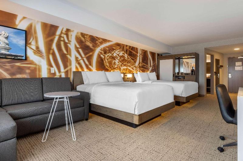 Cambria Hotel West Orange image
