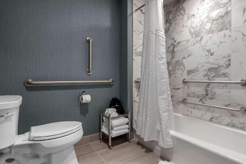 Cambria Hotel West Orange image