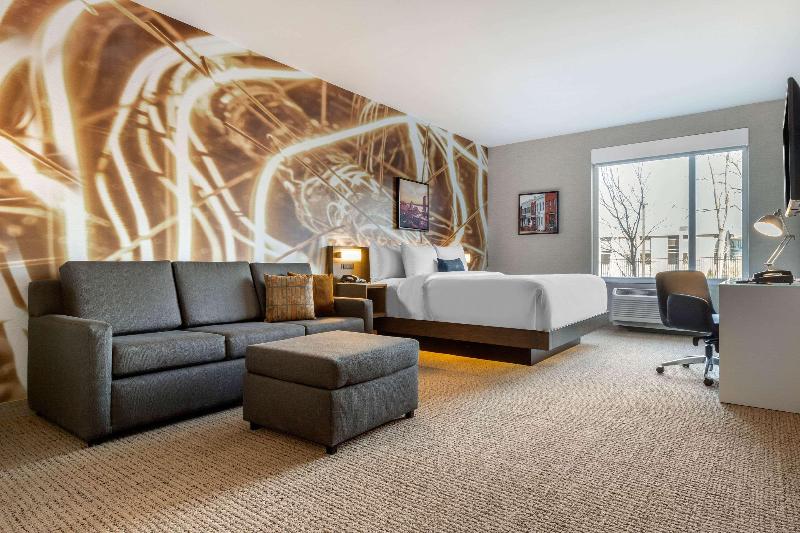 Cambria Hotel West Orange image