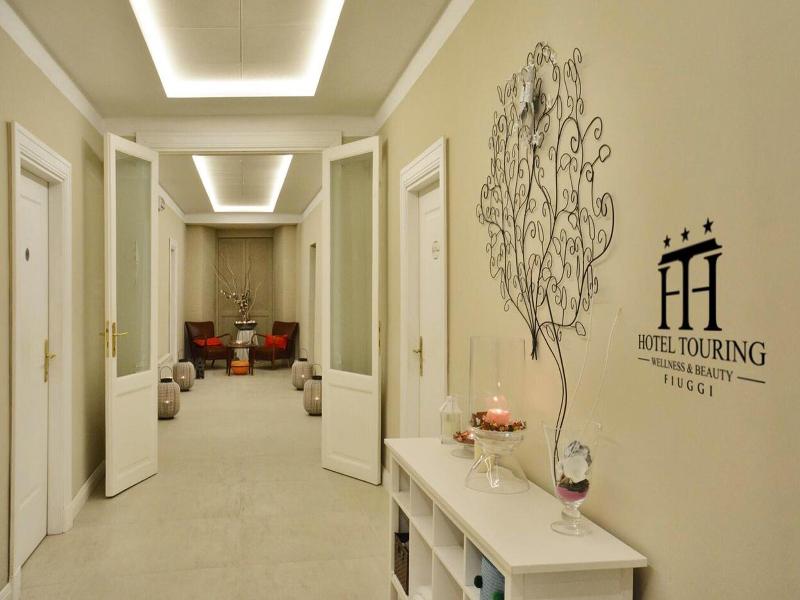 Touring Wellness & Beauty image