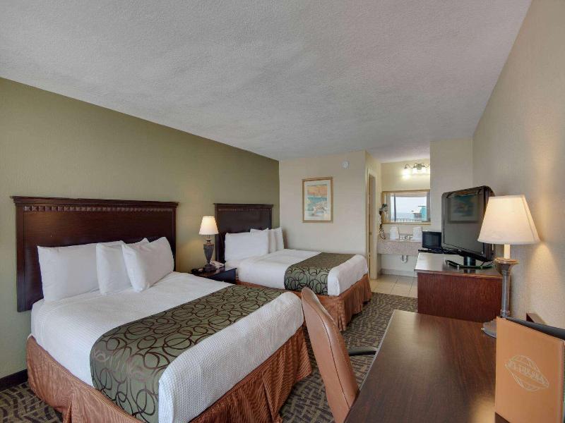 The Barefoot Hotel, a by the Sea Resorts image