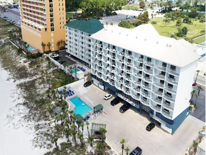 Palm & Tide Beachfront Hotel, a by the Sea Resorts