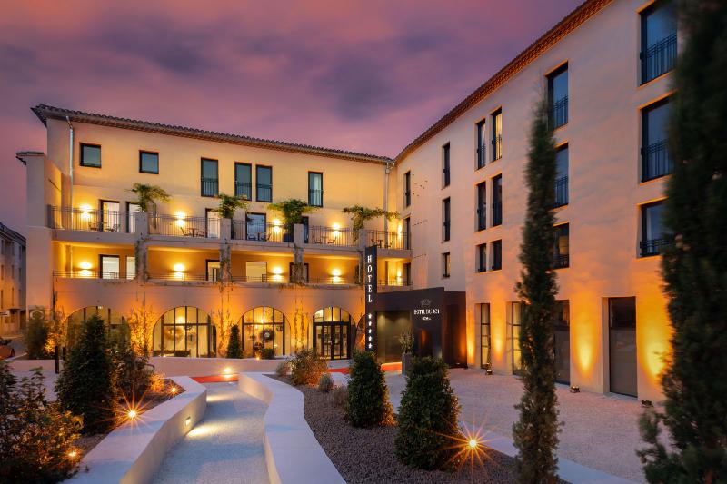 DoubleTree by Hilton Carcassonne