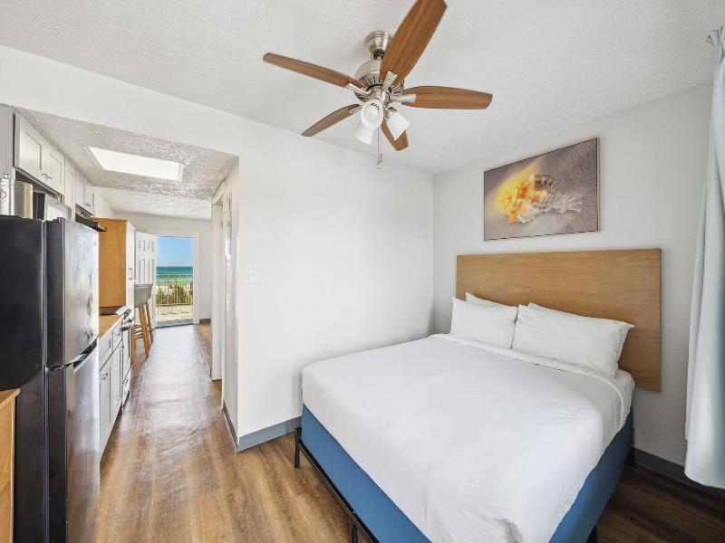 Sugar Sands Beachfront Hotel, A By The Sea Resort image
