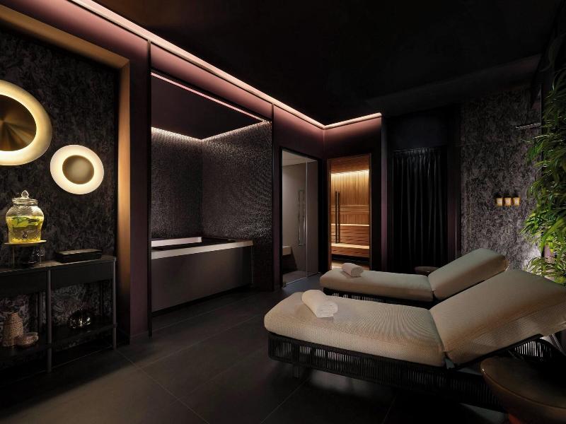 The Pantheon Iconic Rome Hotel image