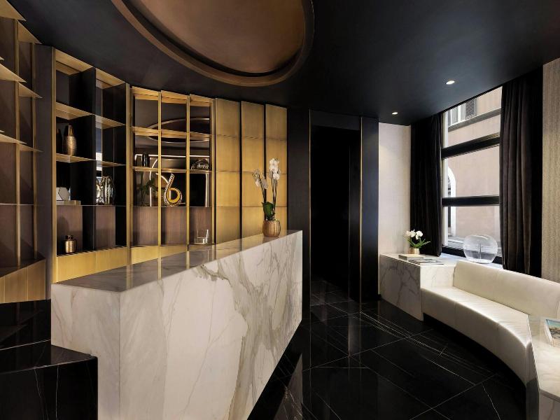 The Pantheon Iconic Rome Hotel image