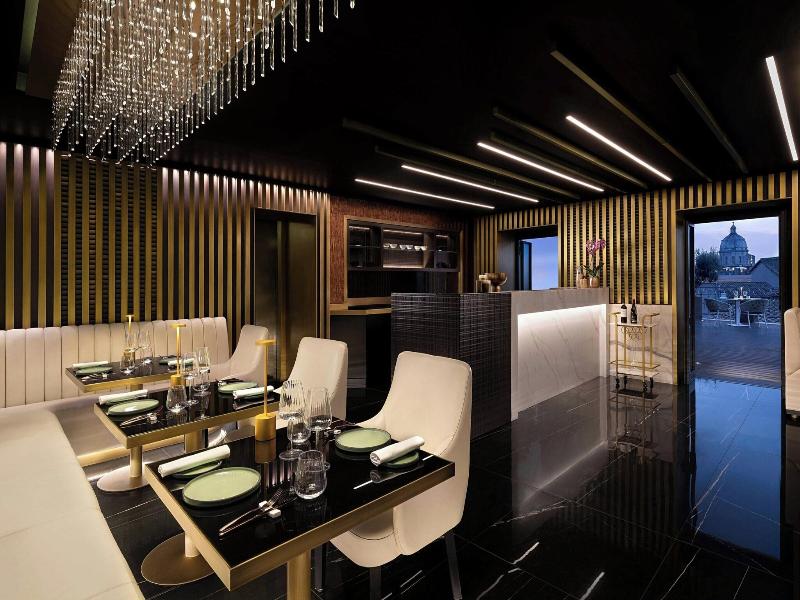 The Pantheon Iconic Rome Hotel image