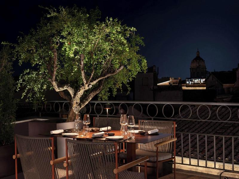 The Pantheon Iconic Rome Hotel image