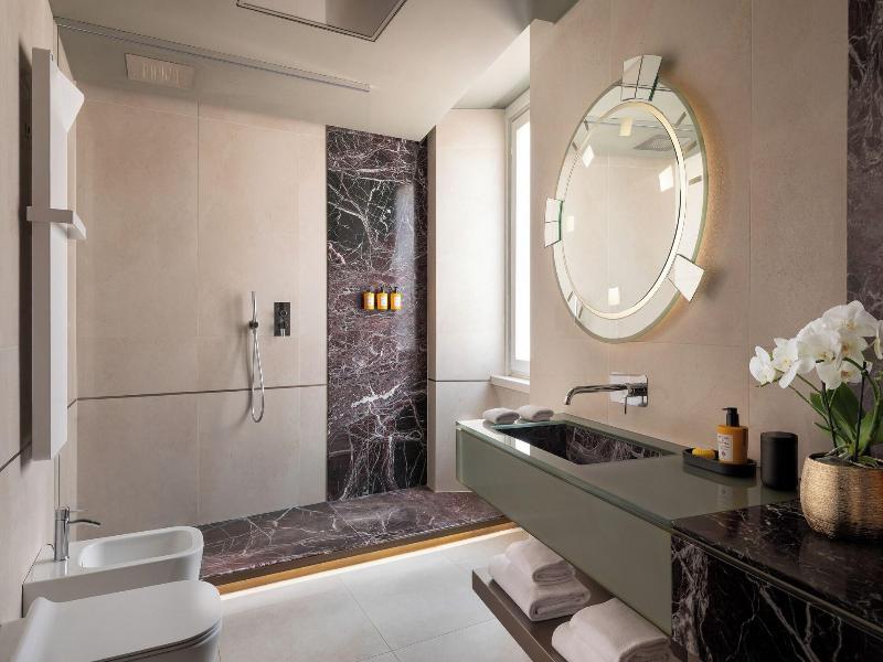 The Pantheon Iconic Rome Hotel image
