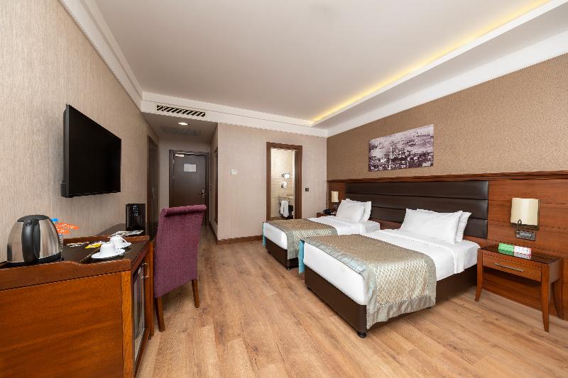 Grand Makel Hotel Topkapi image