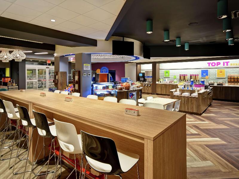 Tru by Hilton Pigeon Forge image