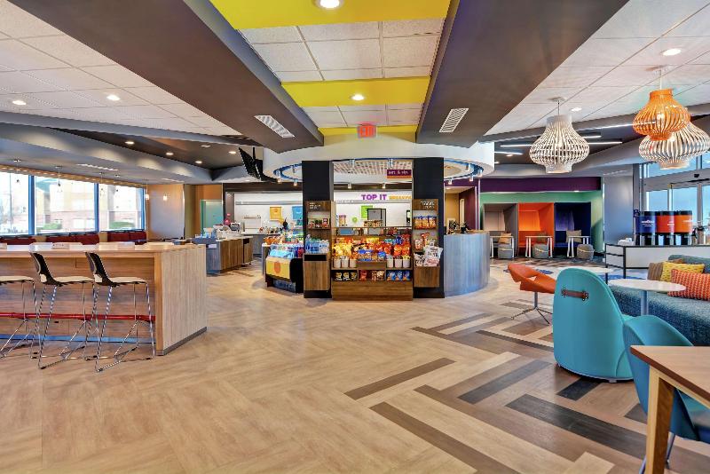 Tru by Hilton Baton Rouge Citiplace image