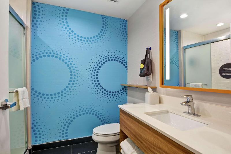 Tru by Hilton Baton Rouge Citiplace image