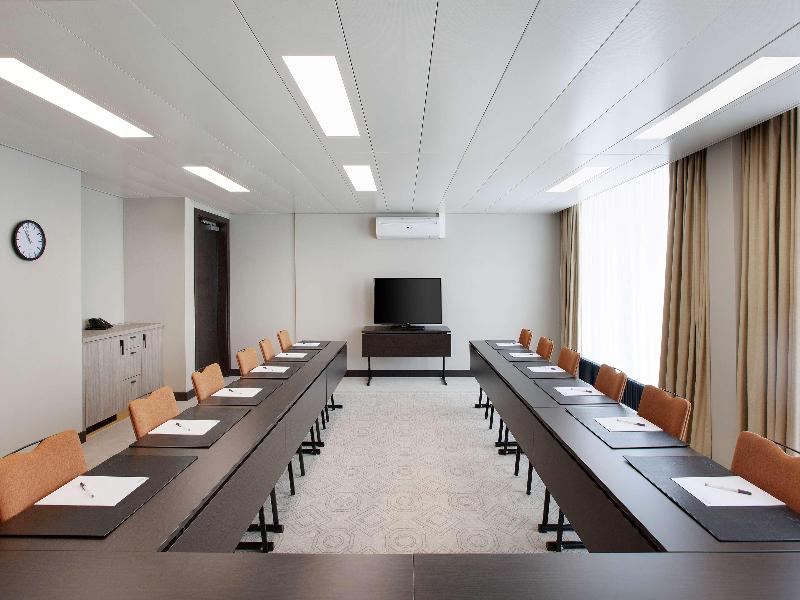 Hilton Garden Inn Zurich Limmattal image
