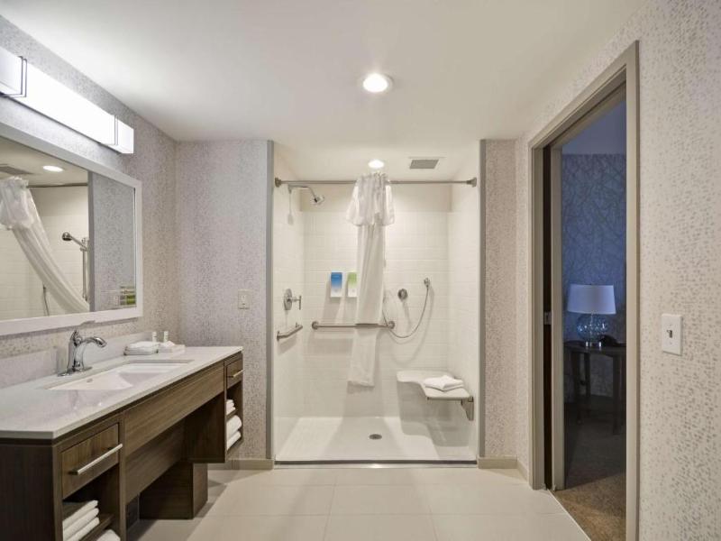Home2 Suites by Hilton Columbus - East Broad Stree image