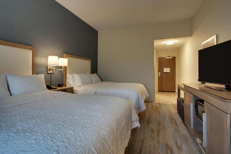 Hampton Inn Sneads Ferry - North Topsail image