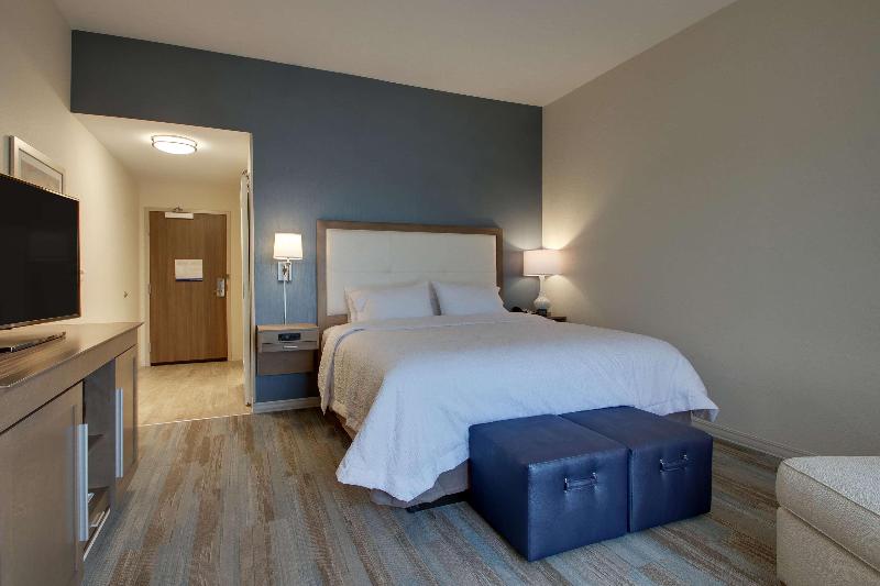 Hampton Inn Sneads Ferry - North Topsail image