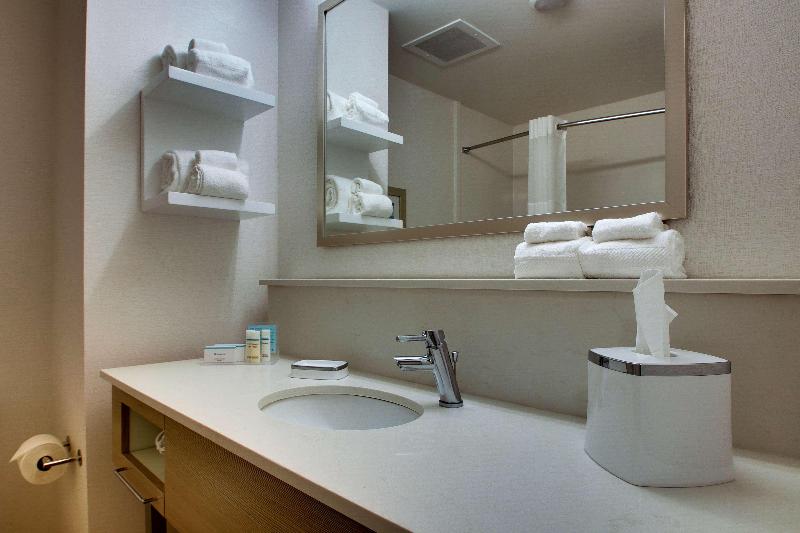 Hampton Inn Sneads Ferry - North Topsail image