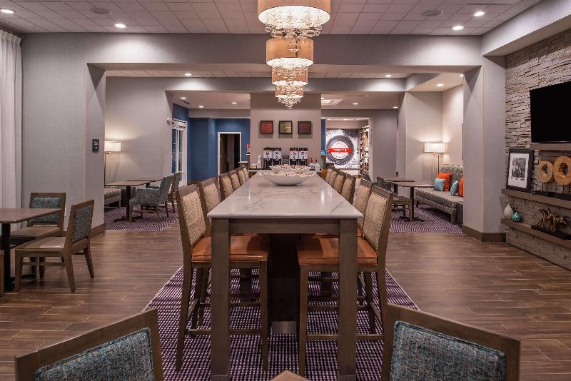 Hampton Inn Benson image