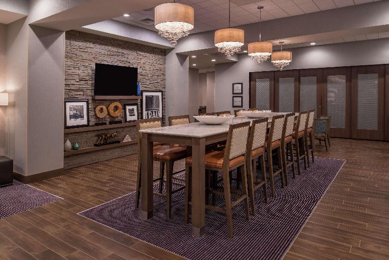 Hampton Inn Benson image