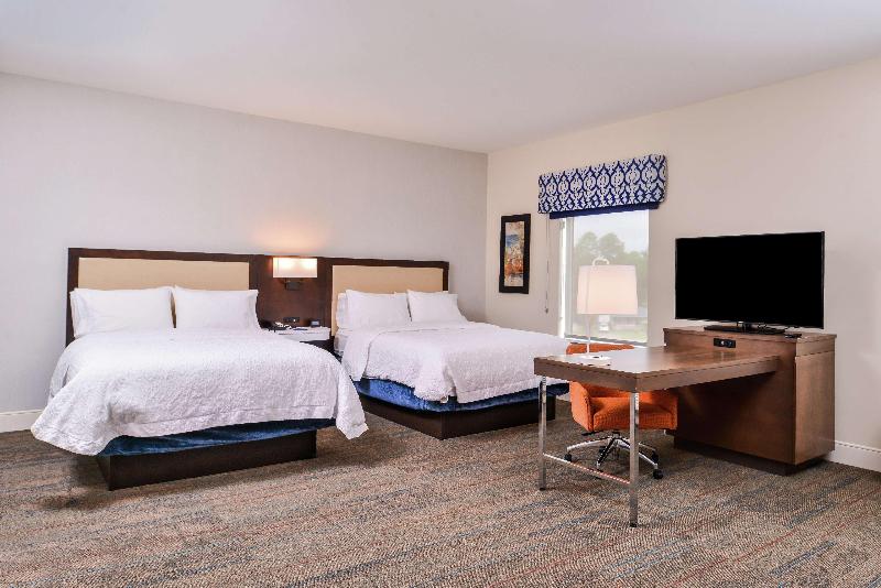 Hampton Inn Benson image