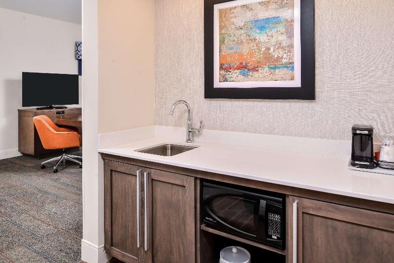 Hampton Inn Benson image