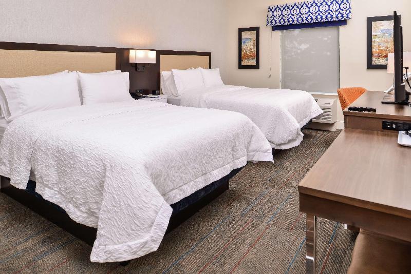 Hampton Inn Benson image