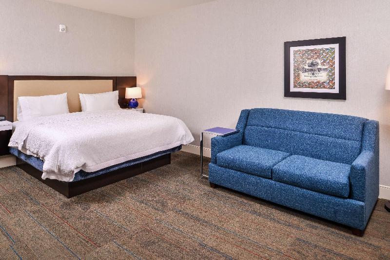 Hampton Inn Benson image