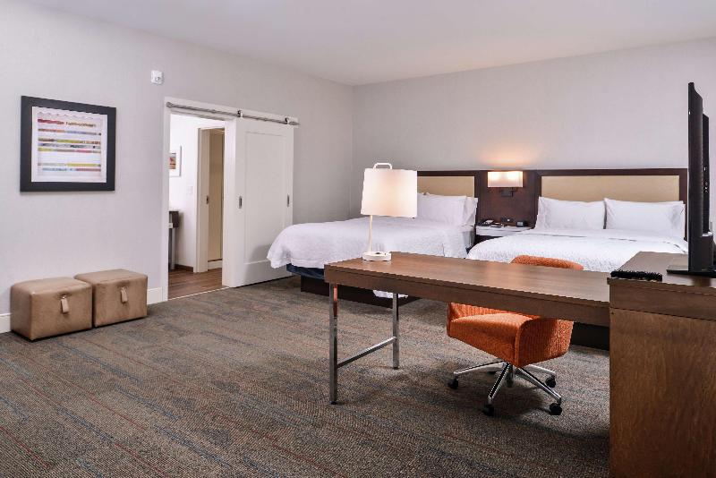 Hampton Inn Benson image