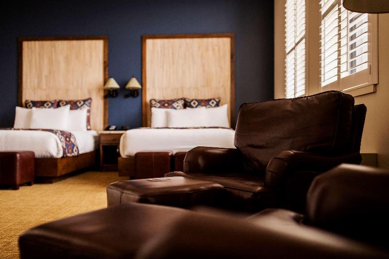 Tailwater Lodge Altmar Tapestry Collection Hilton image