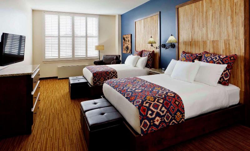 Tailwater Lodge Altmar Tapestry Collection Hilton image